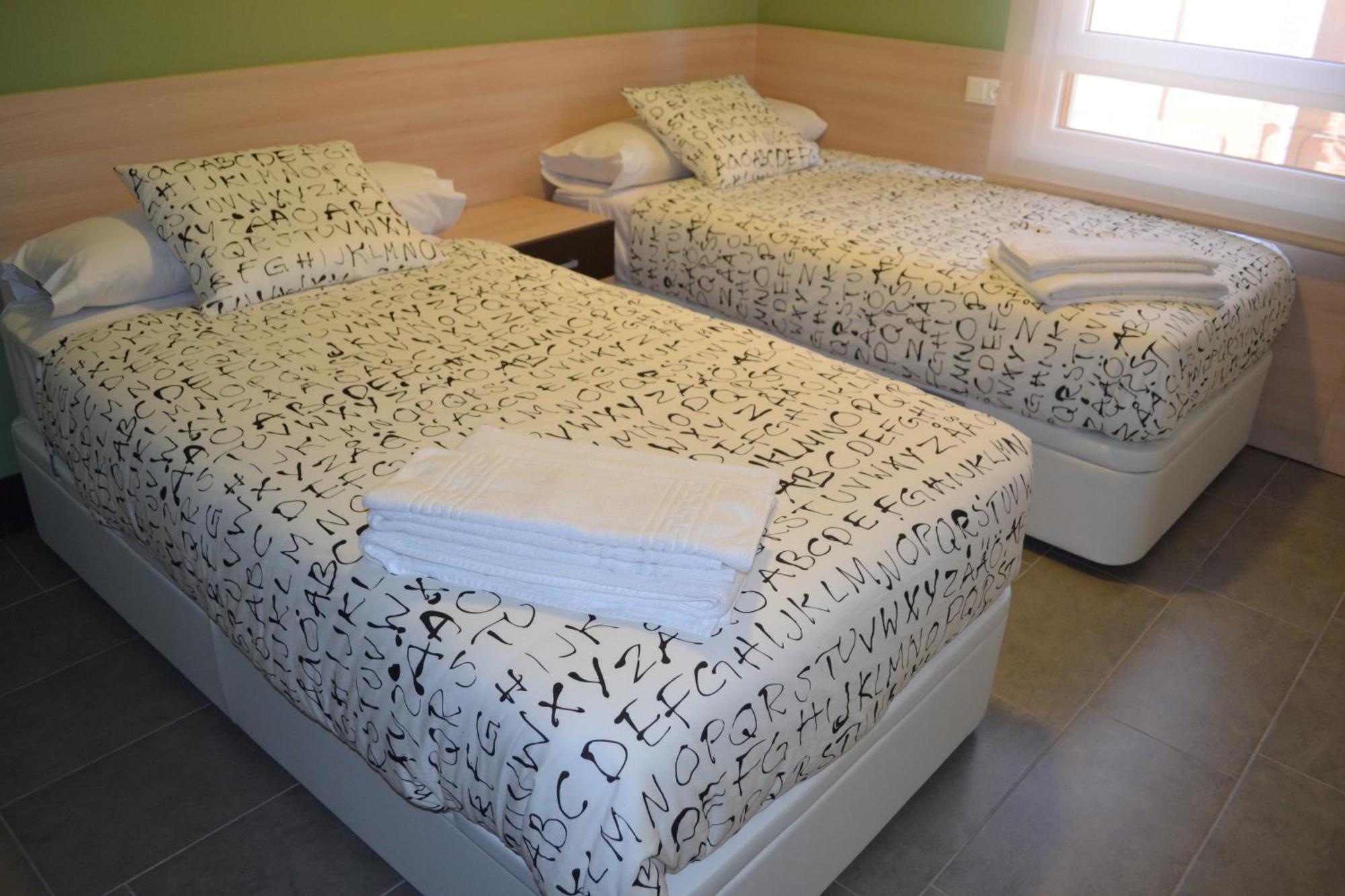 The Factory Residence Hall Segovia Rum bild